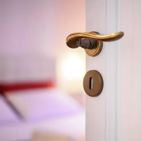 Housestation * Palermo