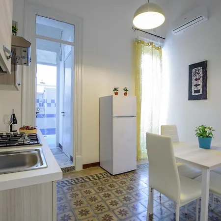 Appartement Housestation *