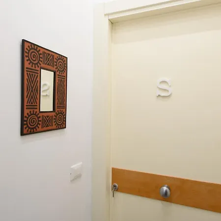 Housestation * باليرمو